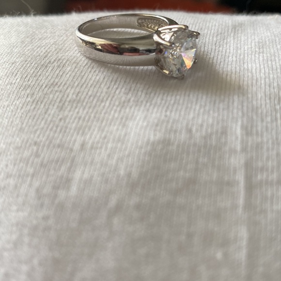 VINTAGE SIGNED SW SILAS WHITE 925 Sterling Silver CZ Engagement Ring SIZE 8 - Picture 2 of 4